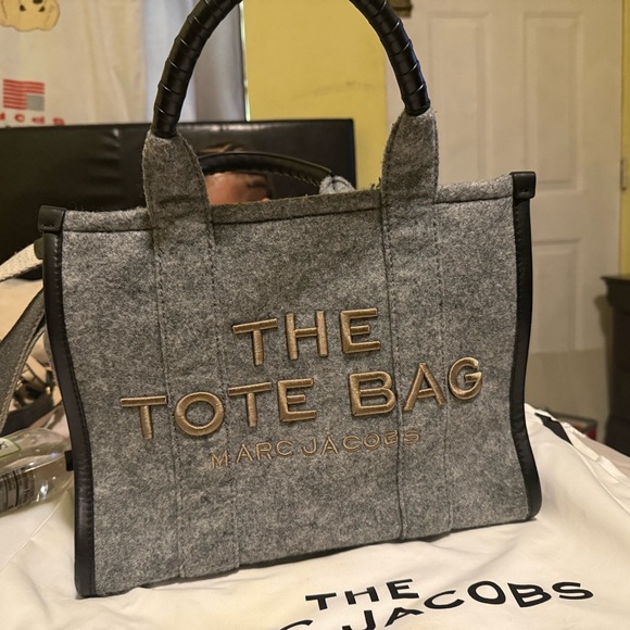 Marc Jacobs Handbags - Limited Edition Marc Jacobs Tote Bag